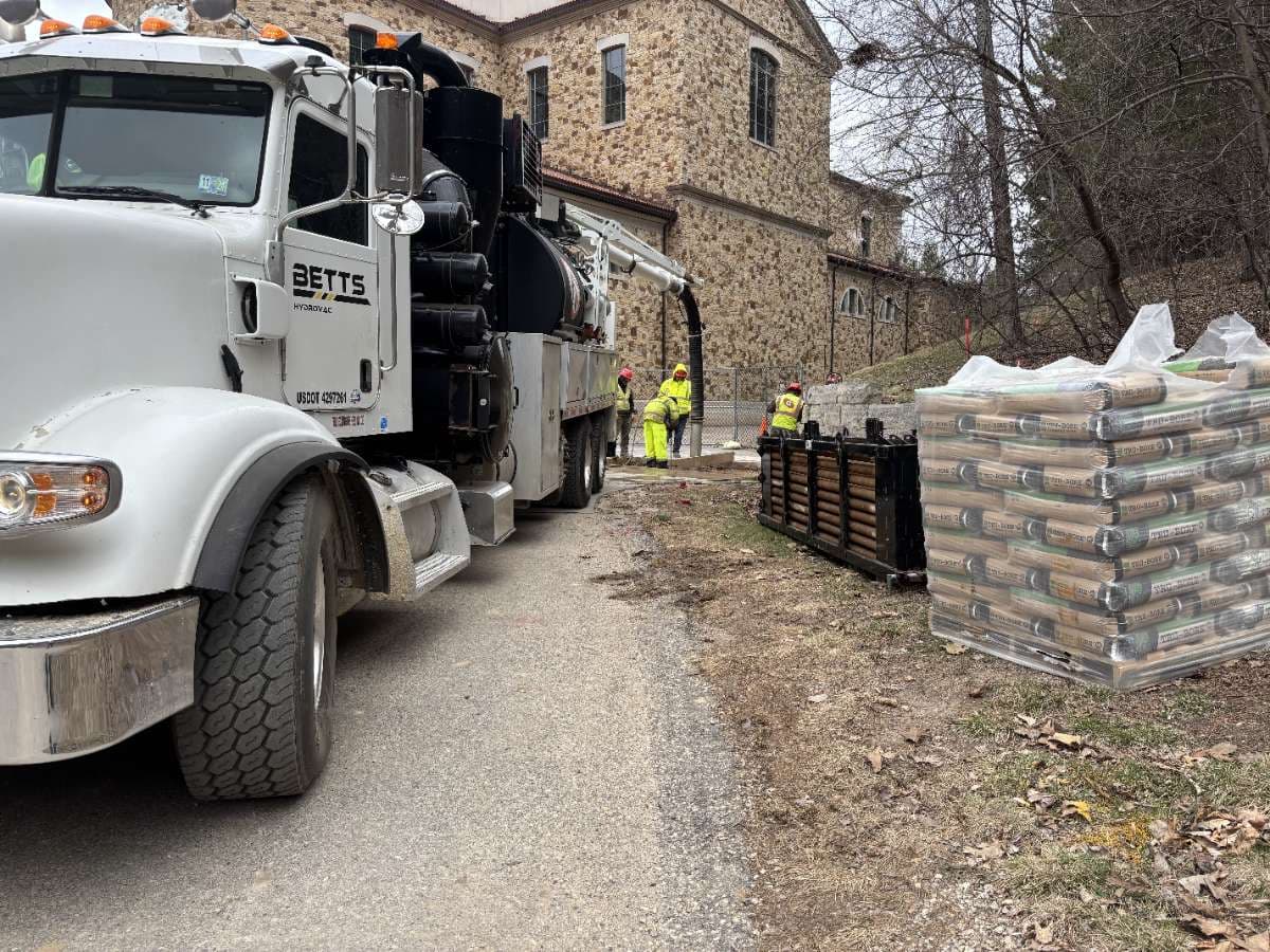 Betts Utility Contractors LLC - Photo 1